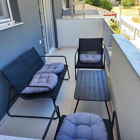 Apartment Paradise -nola 1 *